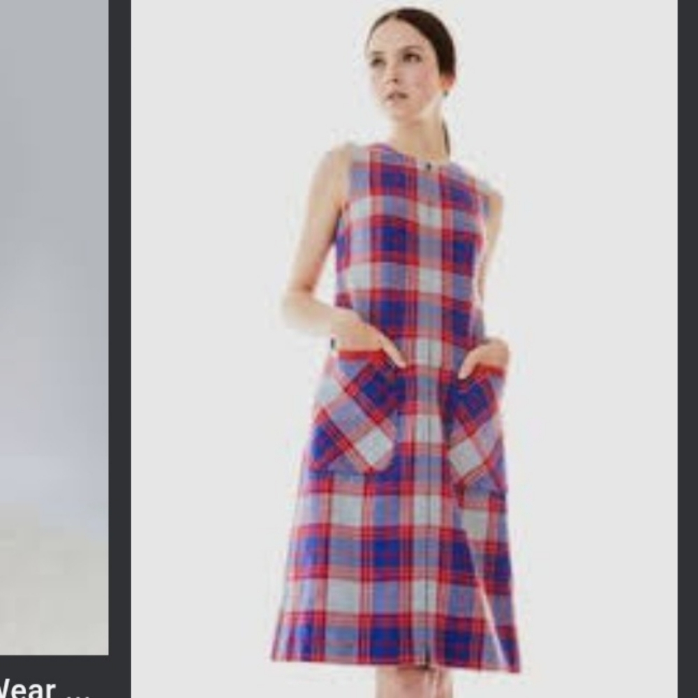 Novi's plaid Dress Size 6